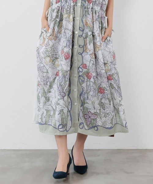 ScoLar(スカラー)の「ScoLar(スカラー) ステンドグラス風花柄シャツワンピース(シャツワンピース・レディース・グリーン/チャコールグレー・MEDIUM)」の11枚目の写真