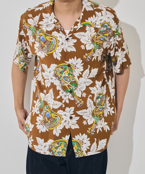 SUN SURF(サンサーフ)の「【SUN SURF/サンサーフ】UKULELE MELODYS/S RAYON HAWAIIAN SHIRT(シャツ/ブラウス・メンズ・ネイビー/ブラウン・L/XL)」の5枚目の写真