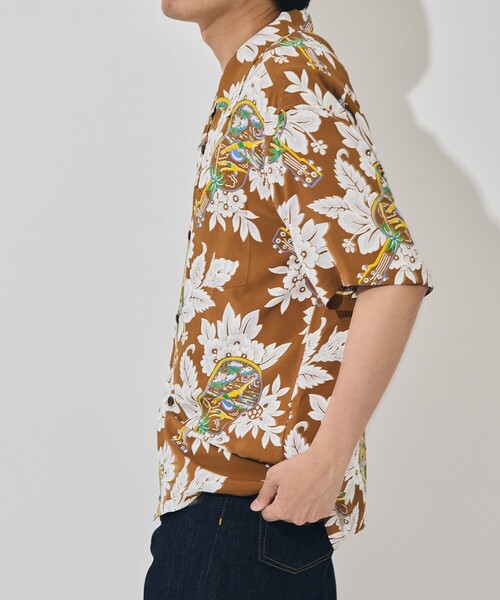 SUN SURF(サンサーフ)の「【SUN SURF/サンサーフ】UKULELE MELODYS/S RAYON HAWAIIAN SHIRT(シャツ/ブラウス・メンズ・ネイビー/ブラウン・L/XL)」の6枚目の写真