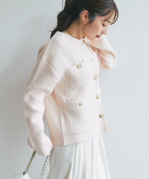 La boutique BonBon(ラブティックボンボン)の「【再販・軽く羽織れる】ブークレ接結ニットジャケットカーディガン(ノーカラージャケット・レディース・ブラック/ピンク/オフホワイト・FREE)」の21枚目の写真