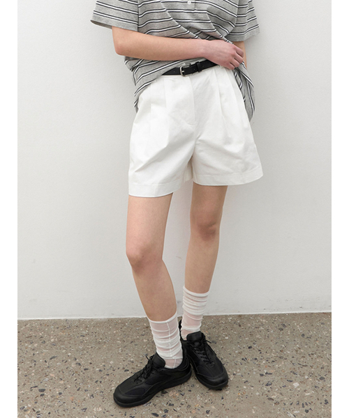 ATELIER NAIN(アトリエナイン)の「BELTED TWO TUCK SHORT PANTS S (PT-5797)(その他パンツ・レディース・ダークネイビー/ホワイト/ベージュ・LARGE/MEDIUM/SMALL)」の4枚目の写真