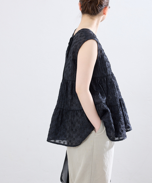 IENA(イエナ)の「《WEB限定/追加》TORRAZZO DONNA/トラッゾドンナ ドットブラウス(シャツ/ブラウス・レディース・グリーン/ブラック・FREE)」の9枚目の写真
