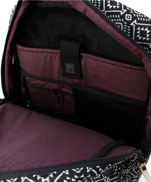 HEX(ヘックス)の「【HEX/ヘックス】ORIGIN BACKPACK(バックパック/リュック・メンズ・グレー/チャコールグレー/ブルー/グレー×ホワイト・FREE)」の17枚目の写真