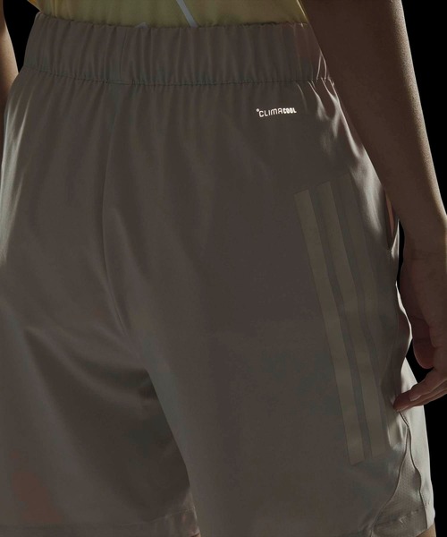 adidas(アディダス)の「トレーニング エッセンシャルズ プラス ルーズフィット ストレッチ ウーブン ショーツ / ハーフパンツ / アディダス adidas(その他パンツ・レディース・ベージュ・XX-LARGE/LARGE/MEDIUM/SMALL/X-LARGE)」の4枚目の写真
