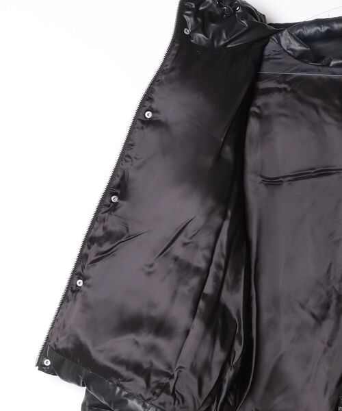 MM6 Maison Margiela（ｴﾑｴﾑｼｯｸｽ ﾒｿﾞﾝ ﾏﾙｼﾞｪﾗ）の「SPORTSJACKET SH0AM0098（ダウンジャケット/コート・レディース・ブラック・LARGE）」の3枚目の写真