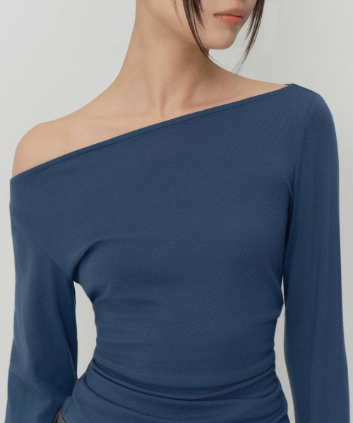 MUSINSA STANDARD WOMAN（ムシンサスタンダードウーマン）の「ウィメンズウールテンセルオフショルダー長袖Tシャツ[ミッドナイトブルー]（Tシャツ/カットソー・レディース・その他・X-SMALL/SMALL/MEDIUM/LARGE）」の5枚目の写真