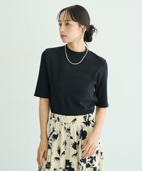 earth music&ecology(アースミュージックアンドエコロジー)の「ラメリブプチハイネックTシャツ(Tシャツ/カットソー・レディース・オフホワイト/ブラック/ボルドー・FREE)」の8枚目の写真