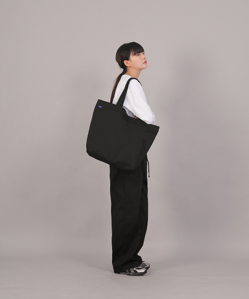 SAINTCREW（セントクルー）の「ビッグサイズトラペーズエコバッグ TBE-163 ブラック（エコバッグ/サブバッグ・レディース・その他・フリー）」の4枚目の写真