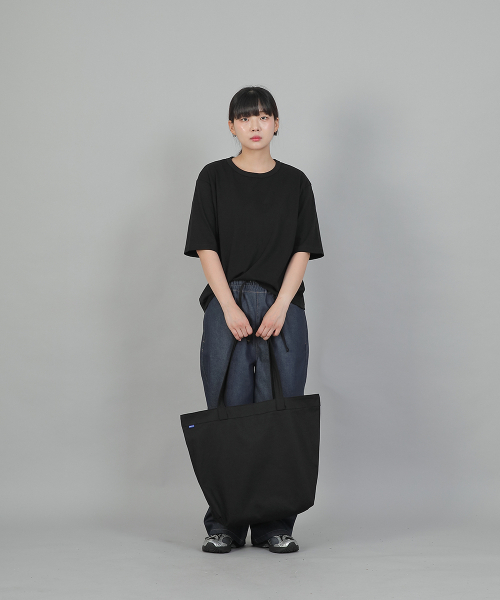 SAINTCREW（セントクルー）の「ビッグサイズトラペーズエコバッグ TBE-163 ブラック（エコバッグ/サブバッグ・レディース・その他・フリー）」の5枚目の写真