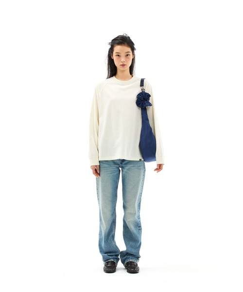 EMIS(イミス)の「TONAL 2WAY SHOULDER BAG(ショルダーバッグ・レディース・ネイビー・FREE)」の5枚目の写真