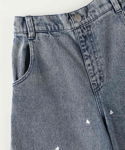 VIVIAN BLUE(ビビアンブルー)の「《110-160cm展開》ハート刺繍ワイドストレートデニムパンツ(その他パンツ・キッズ・ブラック/ブルー系その他・13/14/15 /16/11/12)」の9枚目の写真