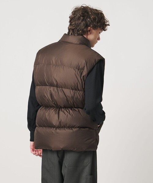 LOEFF(ロエフ)の「<LOEFF>ダウン ベスト UNISEX(ダウンベスト・レディース・ブラック/ダークブラウン・0/1/2)」の11枚目の写真