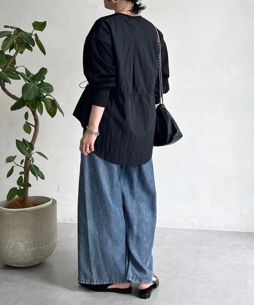 un dix cors(アンディコール)の「長袖異素材ドッキングプルオーバー(Tシャツ/カットソー・レディース・ブラック/チャコールグレー/グレイッシュベージュ・FREE)」の9枚目の写真
