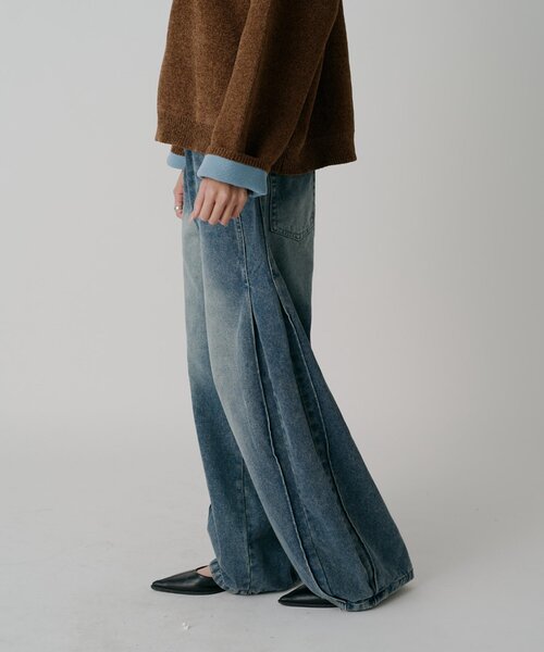 goocy(グーシー)の「サイドタックワイドデニムパンツ(デニムパンツ・レディース・ブルー/ブラック・MEDIUM/SMALL)」の19枚目の写真