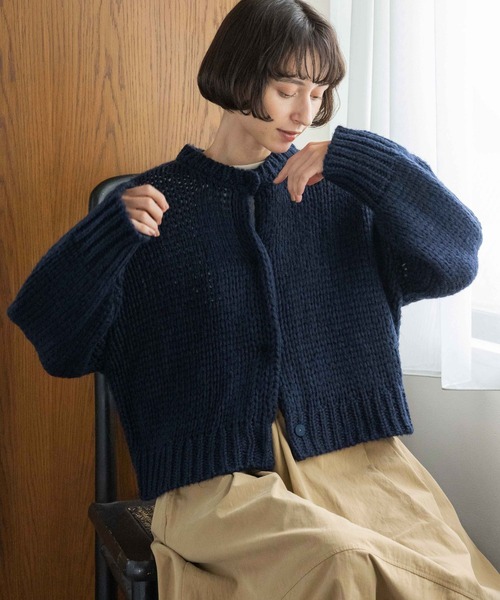 studio CLIP(スタディオクリップ)の「《natural by clip》2Gハンド風ニットジャケット(ニット/セーター・レディース・ネイビー/アイボリー・FREE)」の2枚目の写真