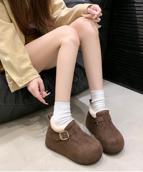 AMELY(エミリー)の「エコムートン ベルト ボアシューズ/サボ/厚底/スリッポン(スリッポン・レディース・カーキブラウン/ブラウン/キャメル・40/39/36/35/38/37)」の9枚目の写真
