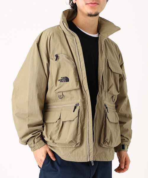 THE NORTH FACE(ザノースフェイス)の「Field Utility Jacket NP22533_1(ブルゾン・メンズ・カーキ/ブラック・X-LARGE/LARGE/MEDIUM/SMALL)」の2枚目の写真