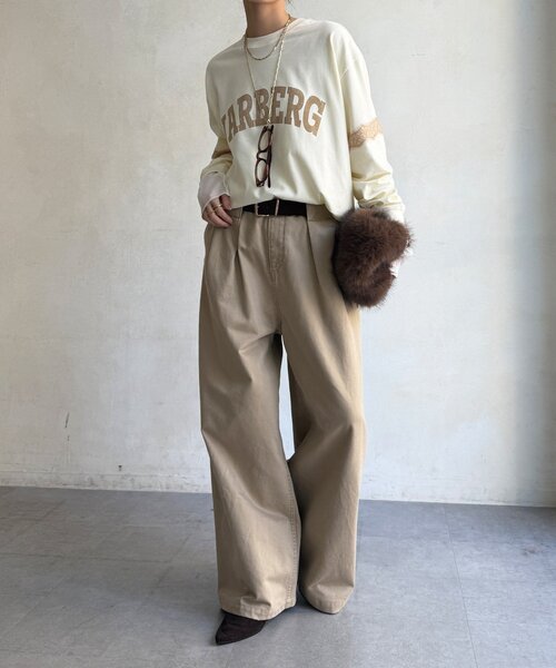 DouDou(ドゥドゥ)の「【WEB限定】袖レース切替ロゴTEE(Tシャツ/カットソー・レディース・ネイビー/オフホワイト/ブラック・FREE)」の7枚目の写真