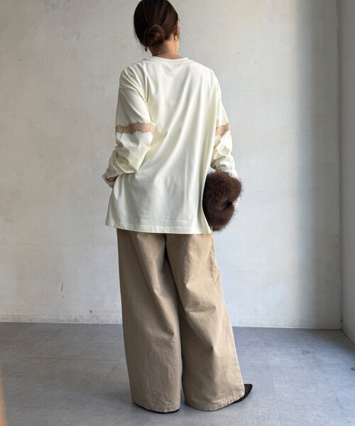 DouDou(ドゥドゥ)の「【WEB限定】袖レース切替ロゴTEE(Tシャツ/カットソー・レディース・ネイビー/オフホワイト/ブラック・FREE)」の8枚目の写真