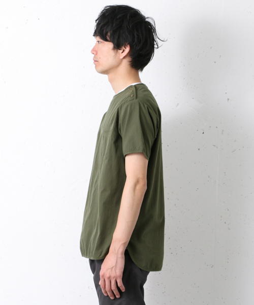URBAN RESEARCH DOORS MENS(アーバンリサーチ ドアーズ メンズ)の「DOORS Broad Cloth S/S Tee(シャツ/ブラウス・メンズ・カーキ/オフホワイト/ブルー・40/38)」の18枚目の写真