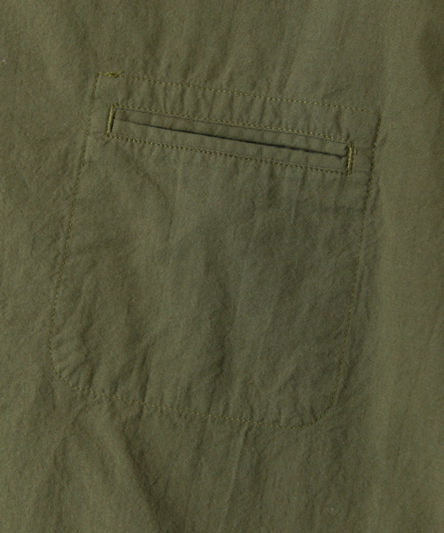 URBAN RESEARCH DOORS MENS(アーバンリサーチ ドアーズ メンズ)の「DOORS Broad Cloth S/S Tee(シャツ/ブラウス・メンズ・カーキ/オフホワイト/ブルー・40/38)」の16枚目の写真