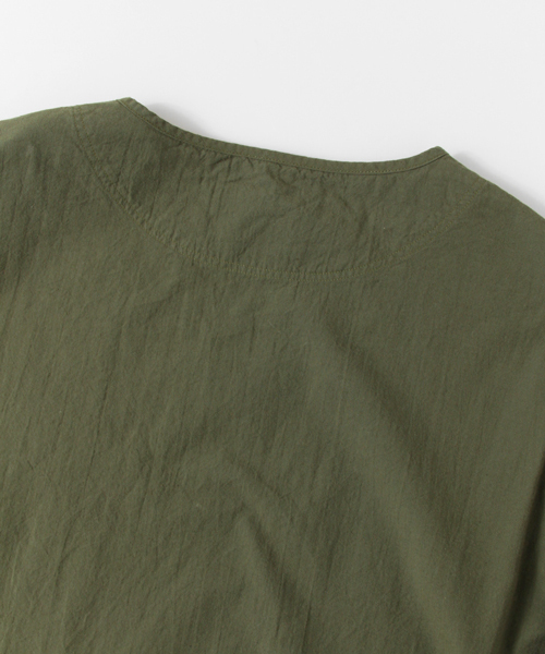 URBAN RESEARCH DOORS MENS(アーバンリサーチ ドアーズ メンズ)の「DOORS Broad Cloth S/S Tee(シャツ/ブラウス・メンズ・カーキ/オフホワイト/ブルー・40/38)」の10枚目の写真