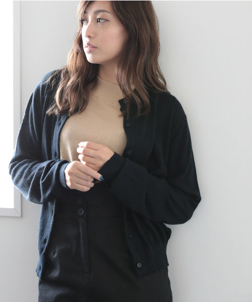 Denime(ドゥニーム)の「ベーシックカーディガン(カーディガン/ボレロ・レディース・ブラック/ブルー系その他5/ワイン/グレー/ブラック系その他5・FREE)」の2枚目の写真