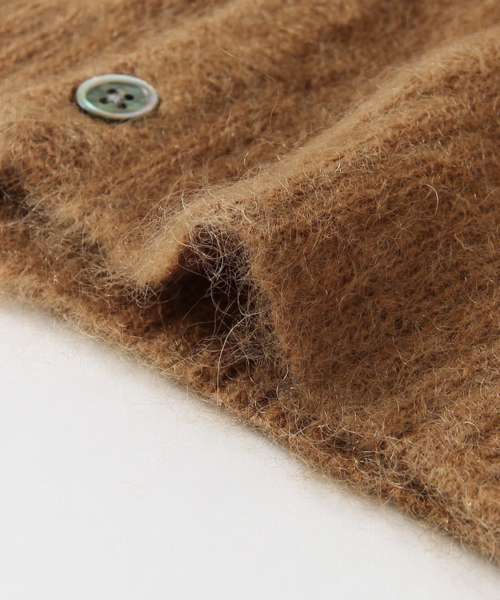 URBAN RESEARCH（アーバンリサーチ）の「URiD モヘヤVカーディガン（カーディガン/ボレロ・メンズ・キャメル/ブラック・MEDIUM/LARGE）」の9枚目の写真