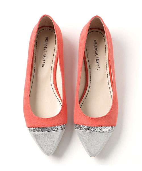 ORiental TRaffic（オリエンタルトラフィック）の「春夏新作★バイカラーフラットパンプス★7115（パンプス・レディース・ブルー/ベージュ/ピンク/ブラック・36/34/39/38/37/40/42/41/35）」の8枚目の写真