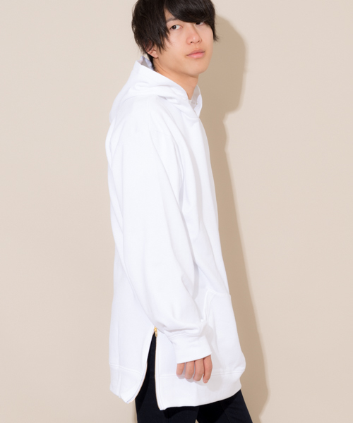 MANGROVE（マングローブ）の「【MANGROVE】スウェット裾ZIPプルオーバーBIGパーカー（パーカー・メンズ・ベージュ/ネイビー/マスタード/ホワイト/ブラック/グレー/チャコールグレー/ブルー/ダークグレー/杢グレー・FREE）」の2枚目の写真