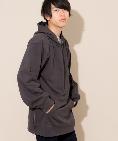 MANGROVE（マングローブ）の「【MANGROVE】スウェット裾ZIPプルオーバーBIGパーカー（パーカー・メンズ・ベージュ/ネイビー/マスタード/ホワイト/ブラック/グレー/チャコールグレー/ブルー/ダークグレー/杢グレー・FREE）」の4枚目の写真