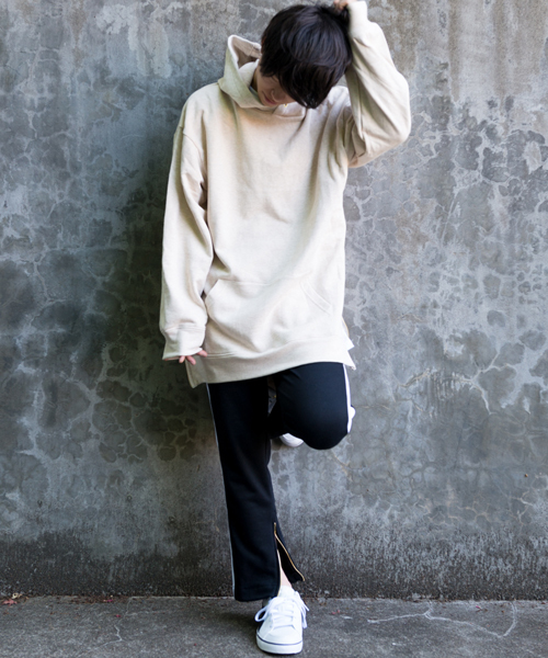 MANGROVE（マングローブ）の「【MANGROVE】スウェット裾ZIPプルオーバーBIGパーカー（パーカー・メンズ・ベージュ/ネイビー/マスタード/ホワイト/ブラック/グレー/チャコールグレー/ブルー/ダークグレー/杢グレー・FREE）」の17枚目の写真