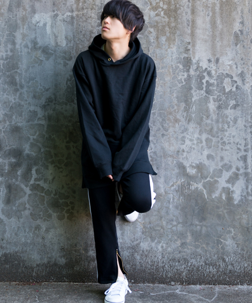 MANGROVE（マングローブ）の「【MANGROVE】スウェット裾ZIPプルオーバーBIGパーカー（パーカー・メンズ・ベージュ/ネイビー/マスタード/ホワイト/ブラック/グレー/チャコールグレー/ブルー/ダークグレー/杢グレー・FREE）」の18枚目の写真