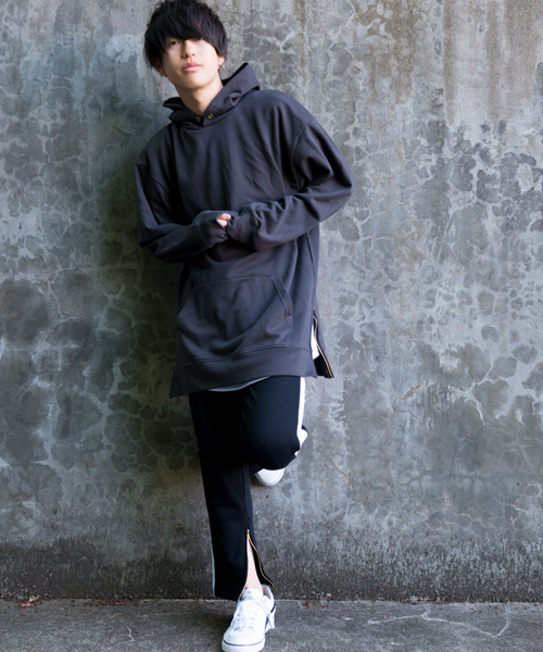 MANGROVE（マングローブ）の「【MANGROVE】スウェット裾ZIPプルオーバーBIGパーカー（パーカー・メンズ・ベージュ/ネイビー/マスタード/ホワイト/ブラック/グレー/チャコールグレー/ブルー/ダークグレー/杢グレー・FREE）」の22枚目の写真