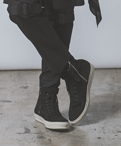 CHORD NUMBER EIGHT(コードナンバーエイト)の「SUEDE ZIP SNEAKER(スニーカー・メンズ・ブラック×ホワイト/ベージュ/ブラック・25cm/26cm/24cm/28cm/27cm)」の22枚目の写真