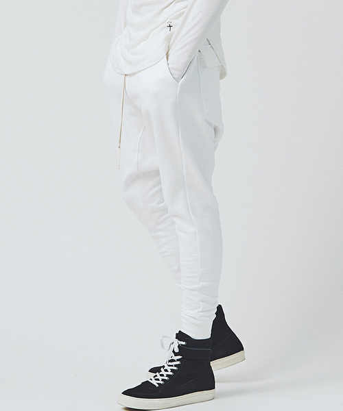 CHORD NUMBER EIGHT(コードナンバーエイト)の「SUEDE ZIP SNEAKER(スニーカー・メンズ・ブラック×ホワイト/ベージュ/ブラック・25cm/26cm/24cm/28cm/27cm)」の20枚目の写真