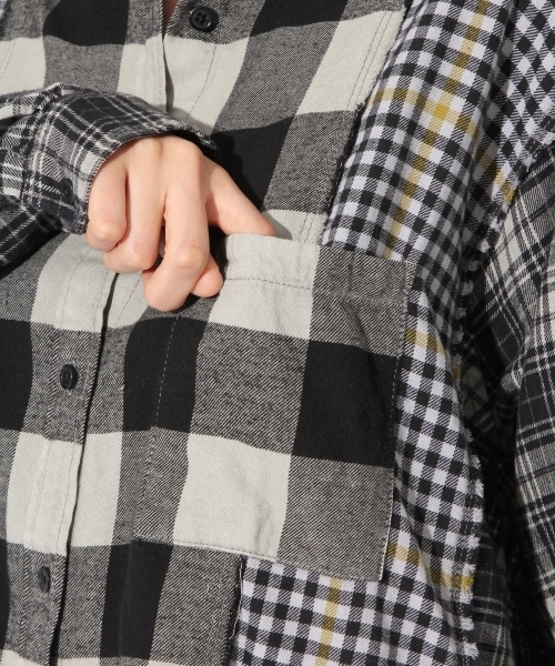 niko and...（ニコアンド）の「20ハギハギビッグシャツ【niko and ...】（シャツ/ブラウス・レディース・レッド/ベージュ/グレー・MEDIUM/LARGE）」の10枚目の写真