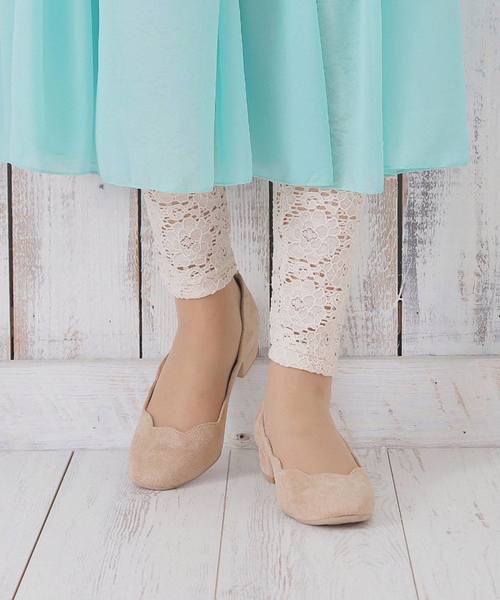 Noubel Voug Relax(ヌーベルヴォーグリラックス)の「スカラップカットスクエアトゥパンプス(パンプス・レディース・ライトグレー/ブラック/ベージュ/ピンク/ブルー・22.5cm/24.5cm/24cm/23.5cm/23cm)」の4枚目の写真