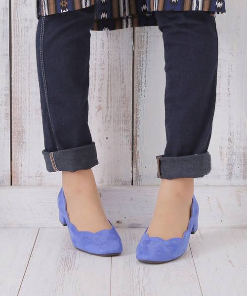 Noubel Voug Relax(ヌーベルヴォーグリラックス)の「スカラップカットスクエアトゥパンプス(パンプス・レディース・ライトグレー/ブラック/ベージュ/ピンク/ブルー・22.5cm/24.5cm/24cm/23.5cm/23cm)」の5枚目の写真