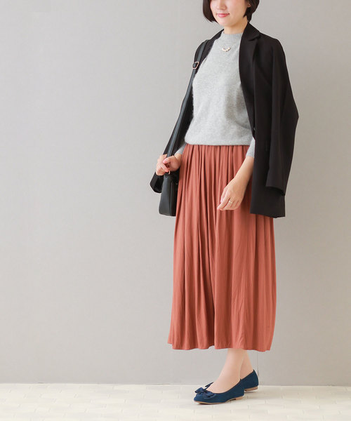 menue(メヌエ)の「イイ女ポインテッド グログランリボン ローヒールパンプス(パンプス・レディース・ブラック/アッシュブラウン/ネイビー/エンジ/ブラック系その他・22cm/22.5cm/21.5cm/23cm/23.5cm/24cm/24.5cm/25cm/25.5cm/26.0cm)」の9枚目の写真