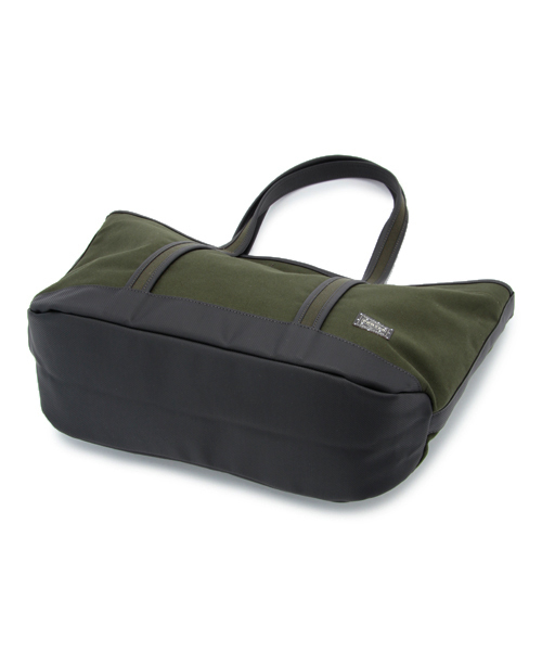 PORTER（ポーター）の「PORTER GIRL BOYFRIEND TOTE LARGE <B印 YOSHIDA SELECT>（トートバッグ・レディース・ブラック/カーキ/ワイン/オレンジ/グリーン系その他/ネイビー・ONE SIZE）」の9枚目の写真