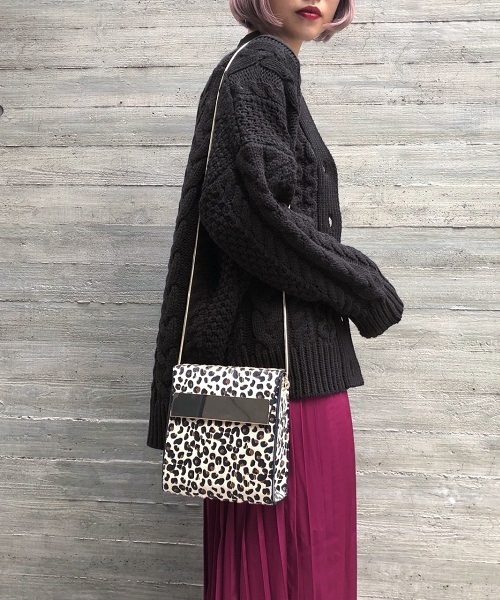 PAGEBOY（ページボーイ）の「プレートスクエアミニBAG（ショルダーバッグ・レディース・ブラック/レオパード/アニマル・FREE）」の3枚目の写真