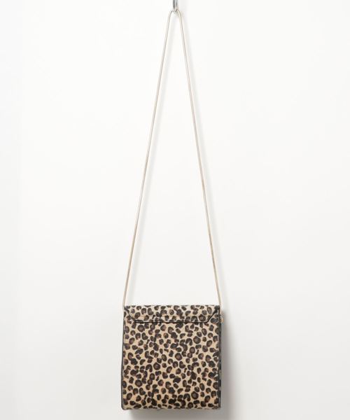 PAGEBOY（ページボーイ）の「プレートスクエアミニBAG（ショルダーバッグ・レディース・ブラック/レオパード/アニマル・FREE）」の22枚目の写真