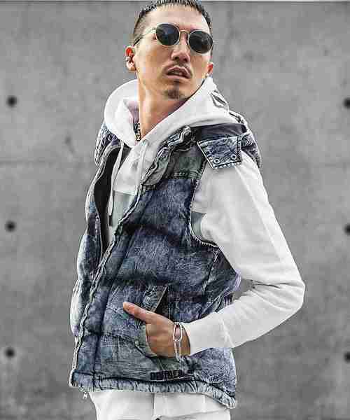 JOKER(ジョーカー)の「デニム中綿ベスト メンズ アウター(ダウンベスト・メンズ・サックスブルー/ブルー系その他・M/L/XL)」の2枚目の写真