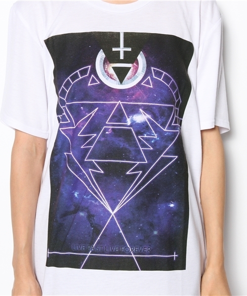 DANCE LB-03(ダンス エルビー・ゼロスリー)の「トライアングル BOYS Tシャツ(Tシャツ/カットソー・レディース・ホワイト系/ブラック系・FREE)」の5枚目の写真