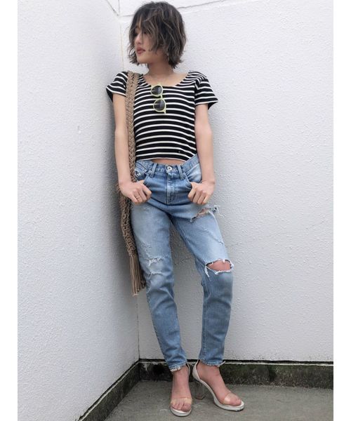 GYDA(ジェイダ)の「GROUNGE DAMAGE ペグトップデニムパンツ(デニムパンツ・レディース・ライトブルー/ブルー・SMALL/MEDIUM/X-SMALL)」の21枚目の写真