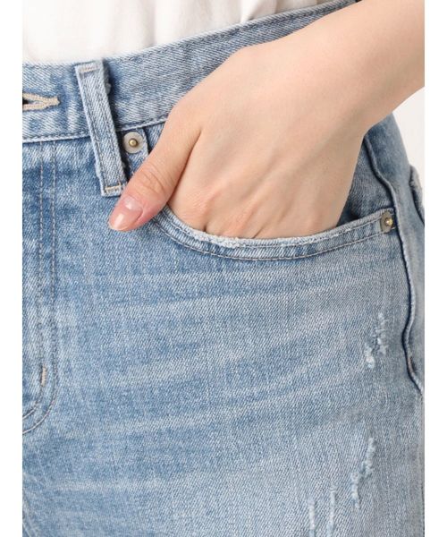 GYDA(ジェイダ)の「GROUNGE DAMAGE ペグトップデニムパンツ(デニムパンツ・レディース・ライトブルー/ブルー・SMALL/MEDIUM/X-SMALL)」の6枚目の写真