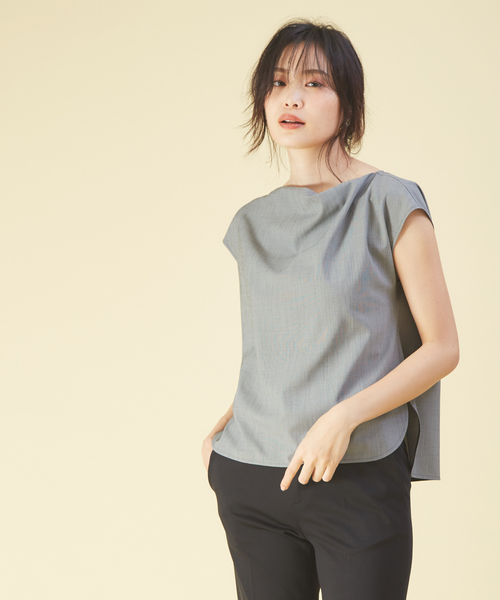 qualite（カリテ）の「《吸汗速乾・UVカット・接触冷感・透け防止》ドライスラブシャツ（シャツ/ブラウス・レディース・ブラック/グレー/ホワイト・38/36）」の3枚目の写真