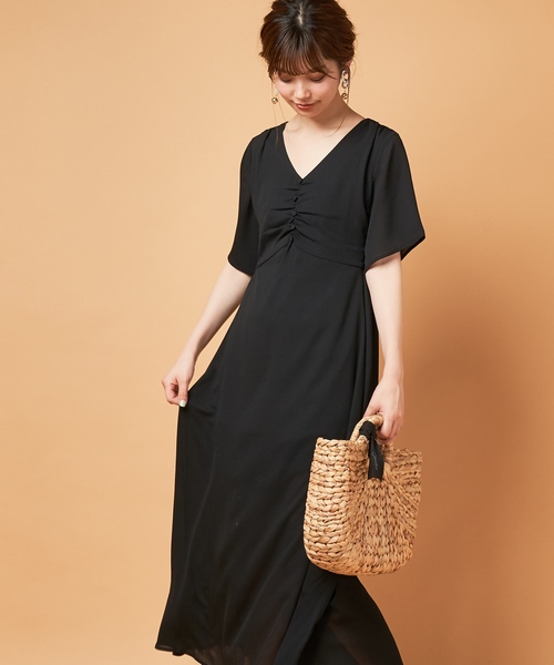 natural couture(ナチュラルクチュール)の「すっきりAラインレトロワンピース(ワンピース・レディース・オフホワイト/ブラック/モカ/ベージュ/グリーン/ネイビー・FREE)」の13枚目の写真