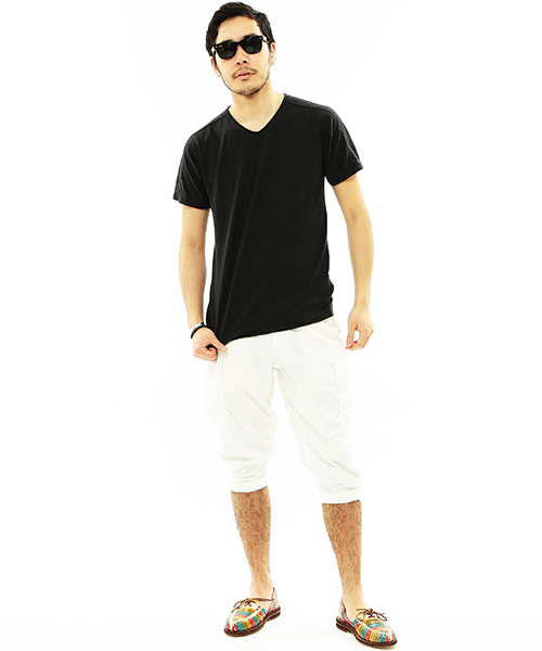 BEAMS PLUS(ビームスプラス)の「BEAMS PLUS / V-NECK TEE(Tシャツ/カットソー・メンズ・オフホワイト/ネイビー/ブラック/ピンク・LARGE/SMALL/MEDIUM/X-LARGE)」の13枚目の写真